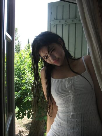 Full leaked Hannahkae private photo