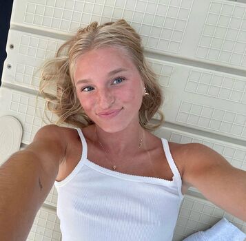 Full leaked Hannahmatthy private onlyfans photo