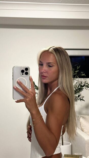 Full leaked Hannahpearson private photo