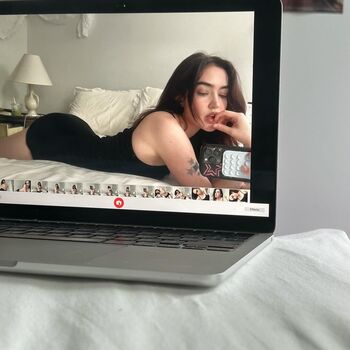 Full leaked Hannahriling page private onlyfans photo