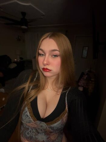 Full leaked Hannahsirenn private onlyfans photo