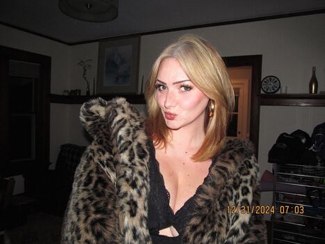 Full leaked Hannahskyemeyer private photo