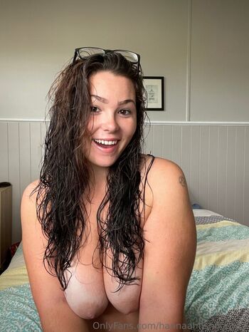 Full leaked Hannahsnoopy private photo