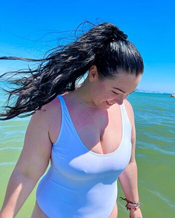 Full leaked Hannahsnoopy private photo