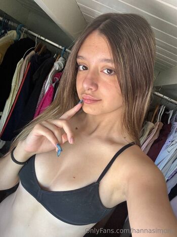 Full leaked Hannasimons private onlyfans photo