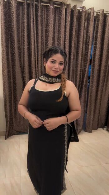 Full leaked Hanswahini page private photo