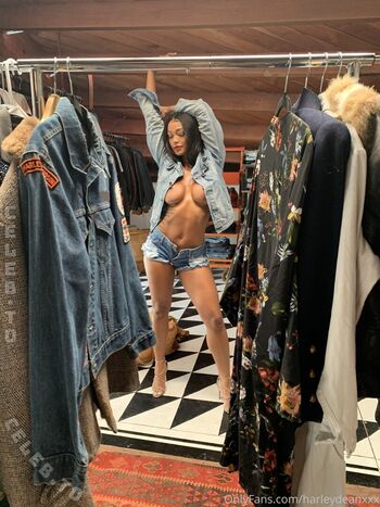 Full leaked Harley dean page private onlyfans photo