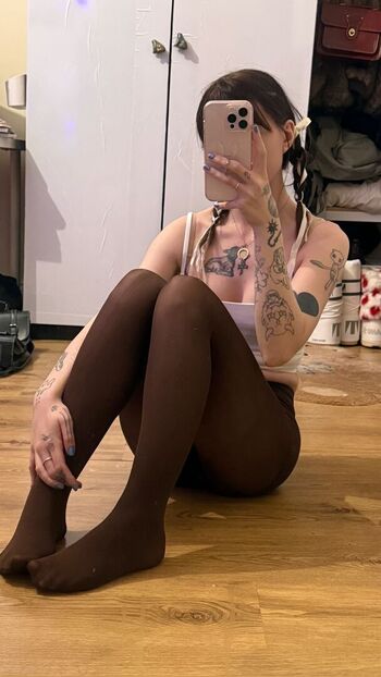 Full leaked Haropones private onlyfans photo