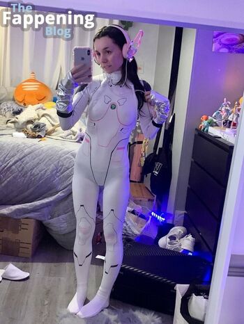 Full leaked Haropones private photo