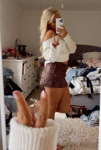 Full leaked Harriet cowan from clarkson s farm private onlyfans photo