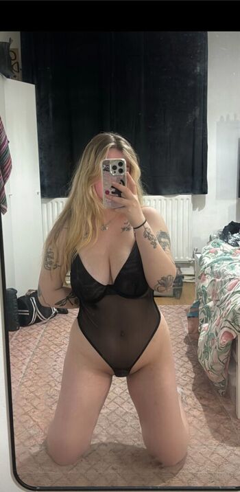 Full leaked Harrieteleanor private photo