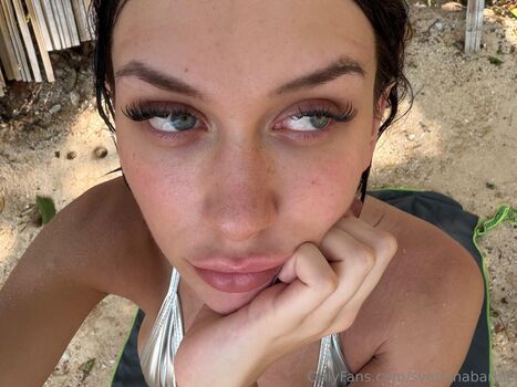 Full leaked Harrihana private photo