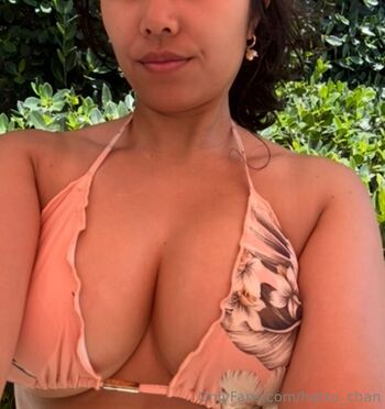 Full leaked Hatsuzume private onlyfans photo