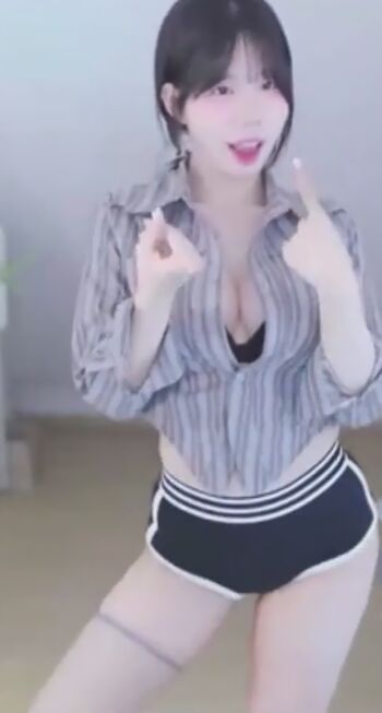 Full leaked Haumpah private onlyfans photo