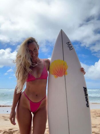 Full leaked Hawaii baddies private photo