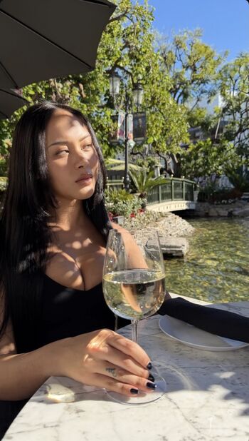 Full leaked Hawaii baddies private photo