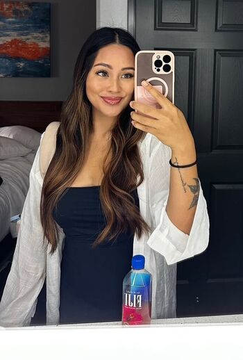 Full leaked Hawaii baddies  page private onlyfans photo