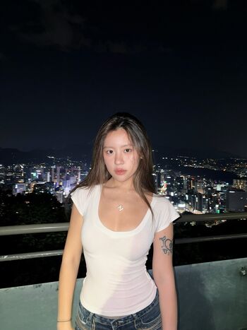 Full leaked Hawaiidayyy private photo