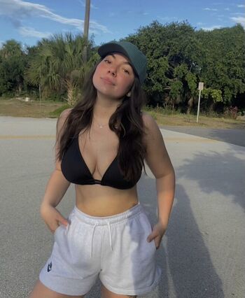 Full leaked Hayley benson private photo