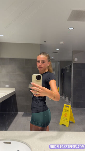Full leaked Hayley easley private photo