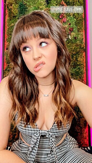 Full leaked Hayley orrantia private photo