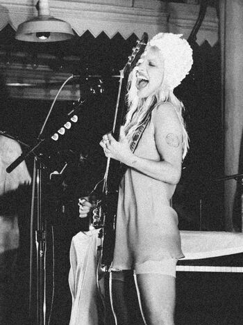 Full leaked Hayley williams private photo