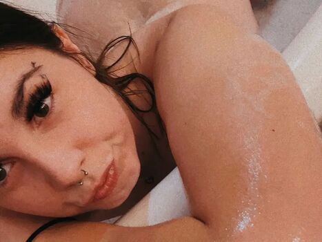 Full leaked Hayleybabi private photo