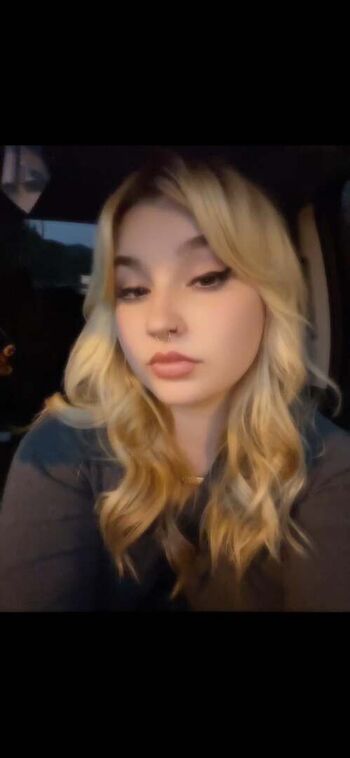 Full leaked Hayliemarie private onlyfans photo