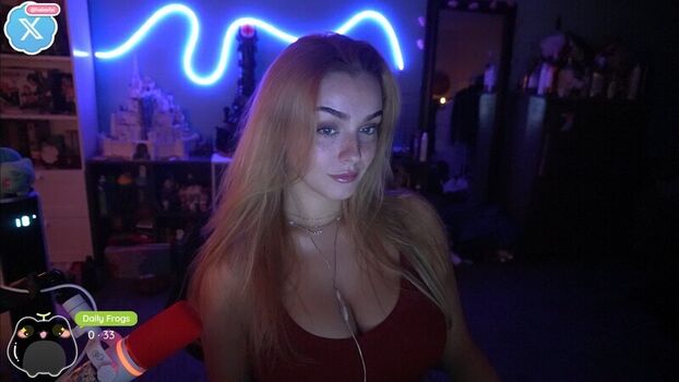 Full leaked Haymartinn private photo