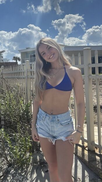 Full leaked Haypal private onlyfans photo