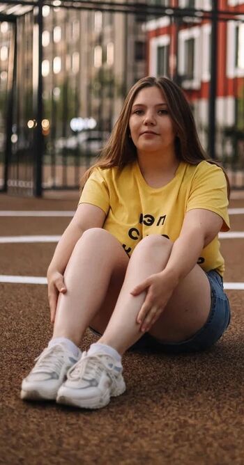 Full leaked Hazievay page private onlyfans photo