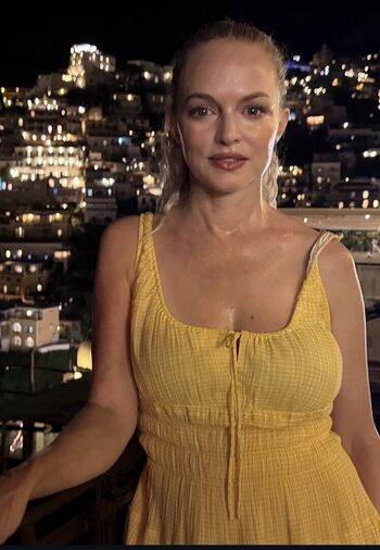 Full leaked Heather graham private photo