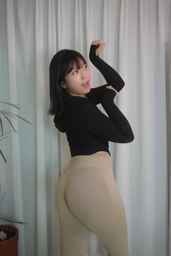 Full leaked Heeheemoon page private onlyfans photo