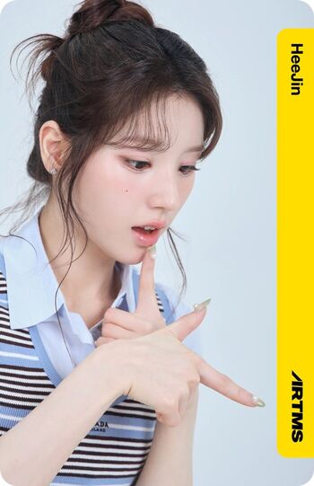 Full leaked Heejin private photo