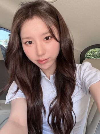 Full leaked Heejin page private photo