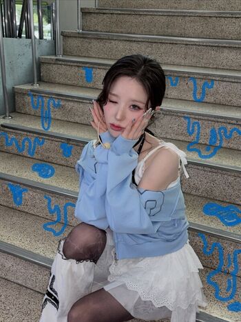 Full leaked Heejin private photo