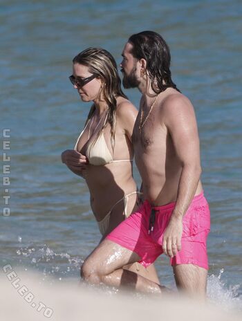 Full leaked Heidi klum  page private onlyfans photo