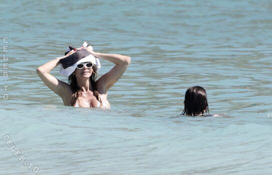 Full leaked Heidi klum  page private onlyfans photo