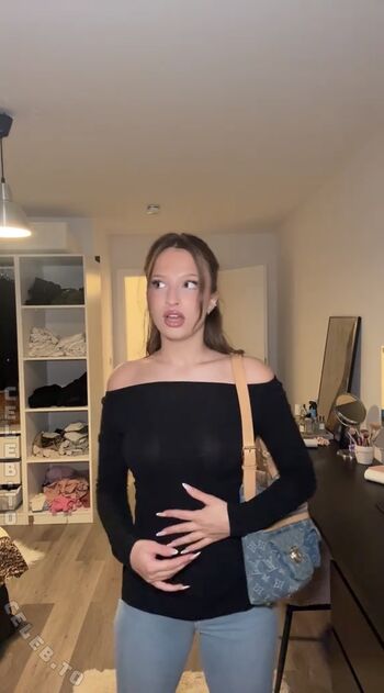 Full leaked Heidibve private onlyfans photo