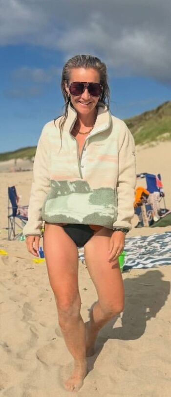 Full leaked Helen skelton private photo