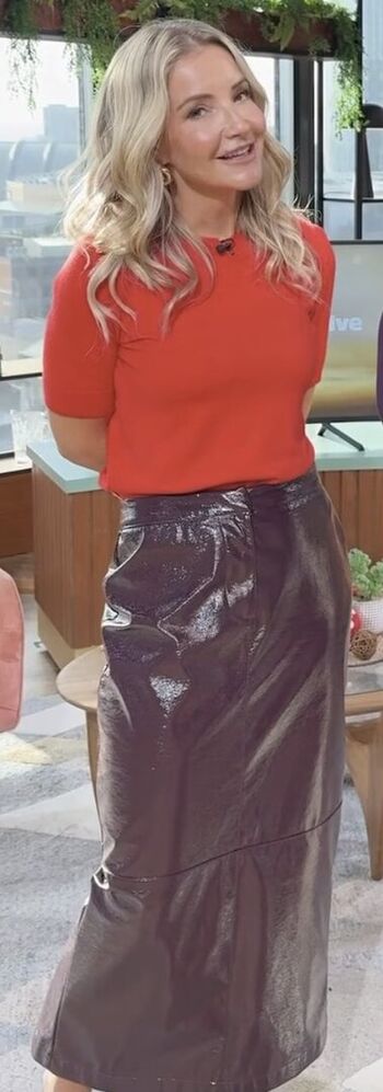 Full leaked Helen skelton page private photo