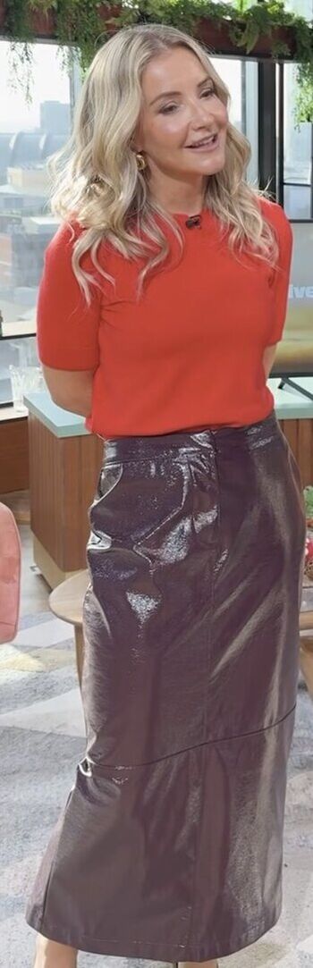 Full leaked Helen skelton page private photo