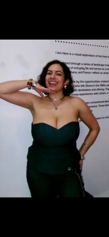 Full leaked Helena calabia private onlyfans photo