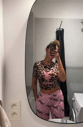 Full leaked Helenaeliart private photo