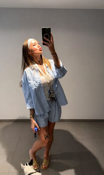 Full leaked Helenaeliart private photo