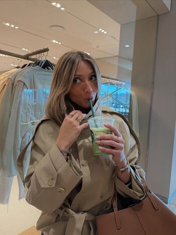 Full leaked Hello iris page private onlyfans photo