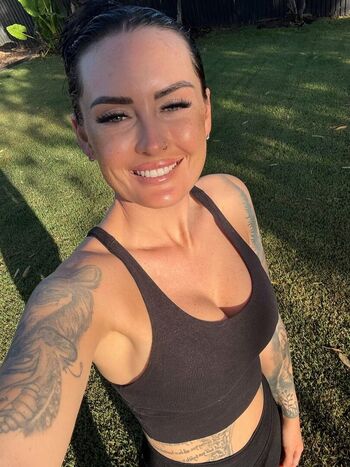 Full leaked Helloalexismae private photo