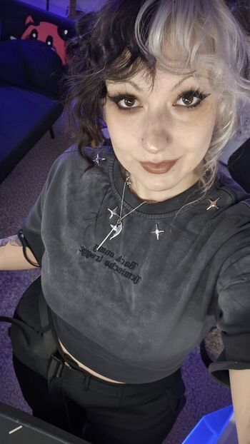 Full leaked Helloneptune private photo