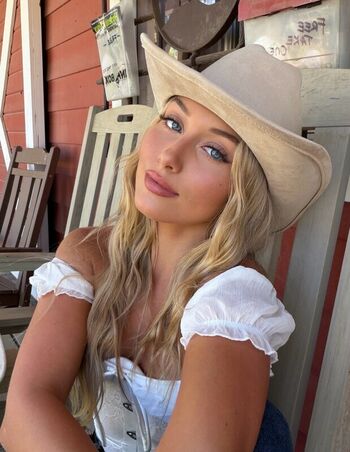 Heloise Hut