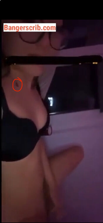 Full leaked Helydia private photo